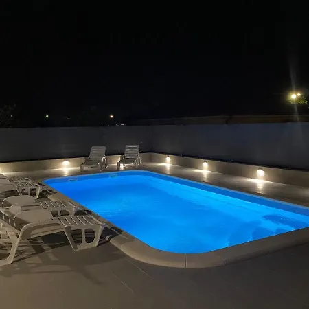 Apartments Ukic Kastela Exterior photo