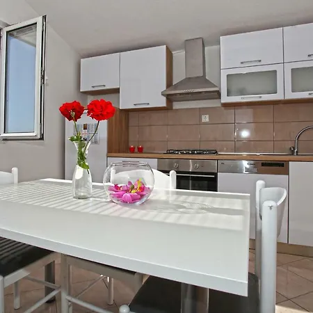 Apartments Ukic Kastela Exterior photo